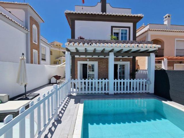 Casa en venta en La Axarquía, Andalucía