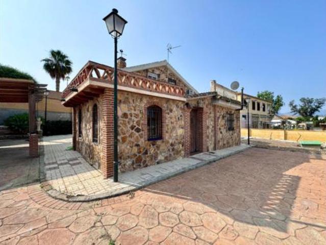 Casa en venta en Málaga, Campanillas