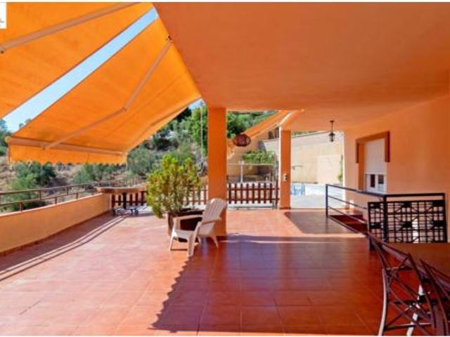 Casa en venta en Este, Málaga-Costa del Sol
