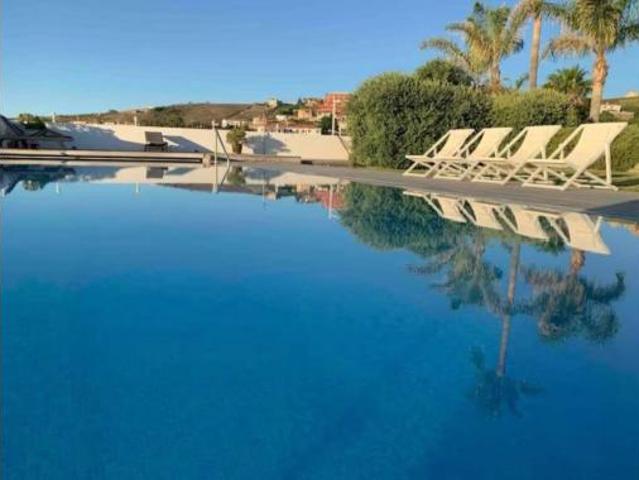 Casa en venta en San Luis de Sabinillas, Costa del Sol Occidental