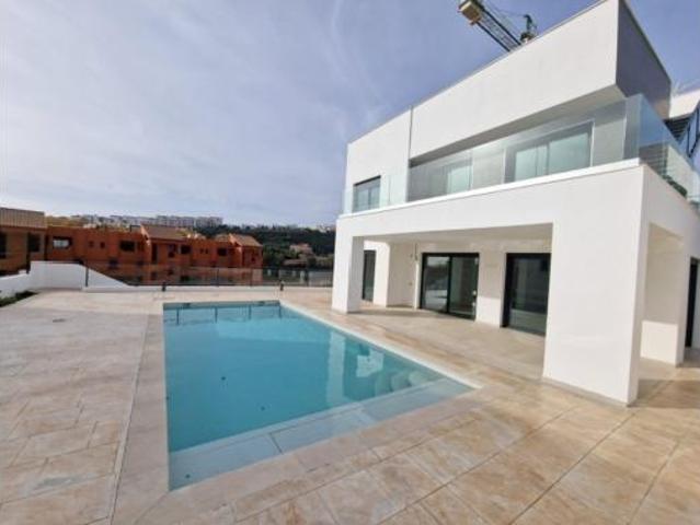 Casa en venta en Castillo de la Duquesa, Manilva