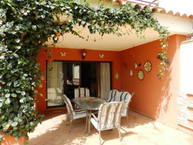 Casa en venta en Castillo de la Duquesa, Costa del Sol Occidental