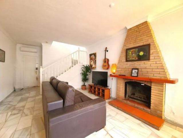 Casa en venta en Castillo de la Duquesa, Costa del Sol Occidental