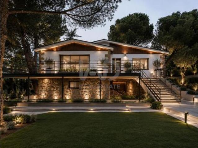 Casa en venta en Manzanares El Real, Madrid