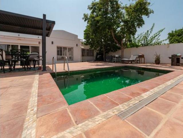 Casa en venta en Artola, Costa del Sol Occidental