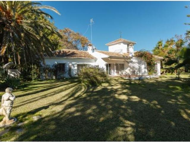 Casa en venta en Guadalmina, Costa del Sol Occidental