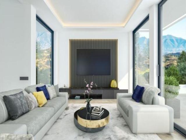 Casa en venta en Las Albarizas, Costa del Sol Occidental