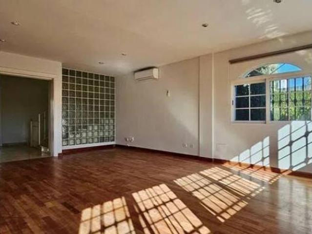 Casa en venta en Nueva Andalucía, Costa del Sol Occidental