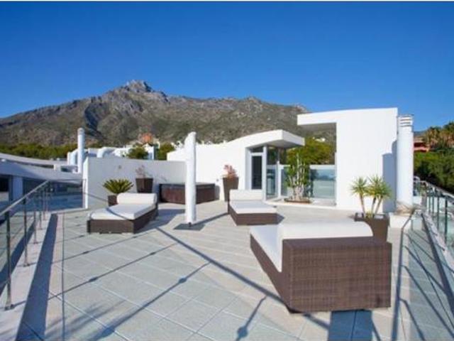 Casa en venta en Las Albarizas, Costa del Sol Occidental