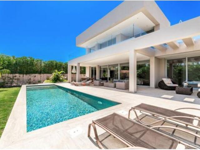 Casa en venta en Guadalmina, Costa del Sol Occidental