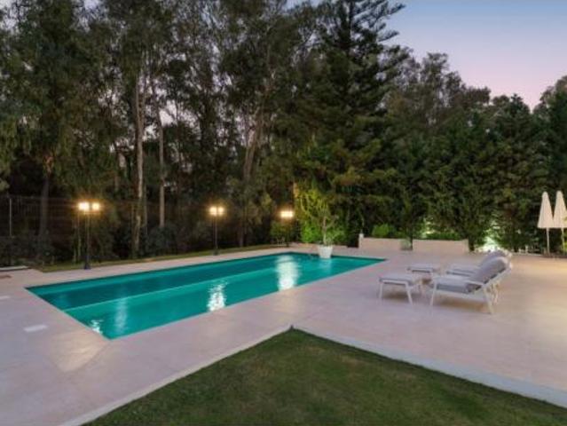 Casa en venta en Nueva Andalucía, Costa del Sol Occidental