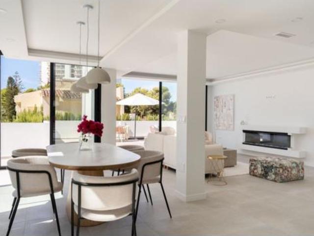 Casa en venta en Nueva Andalucía, Costa del Sol Occidental