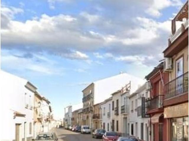 Casa en venta en Marmolejo, Andalucía