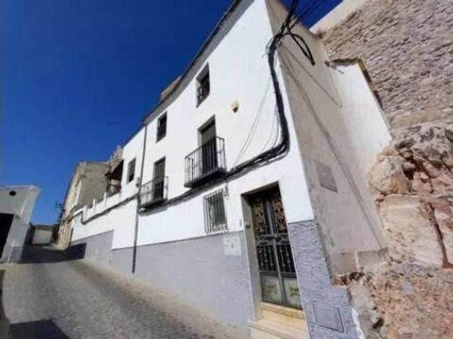 Casa en venta en Martos, Andalucía