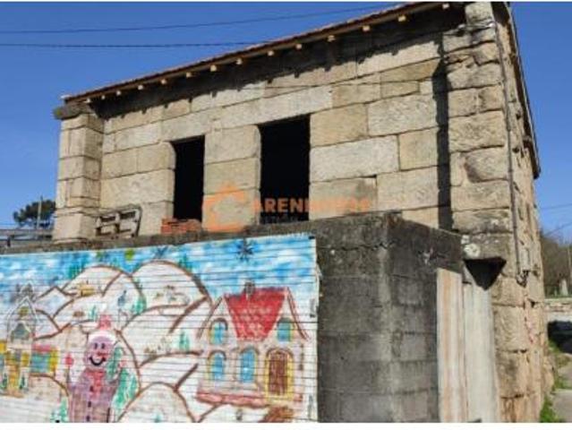Casa en venta en Maside, O Carballiño
