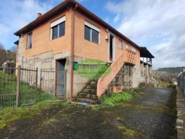 Casa en venta en Maside, O Carballiño