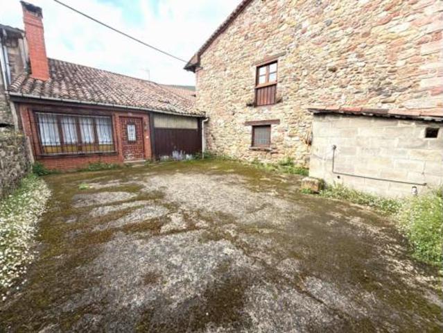 Casa en venta en Mazcuerras, Cantabria