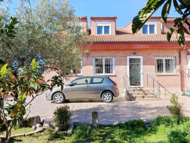 Casa en venta en Meco, Madrid