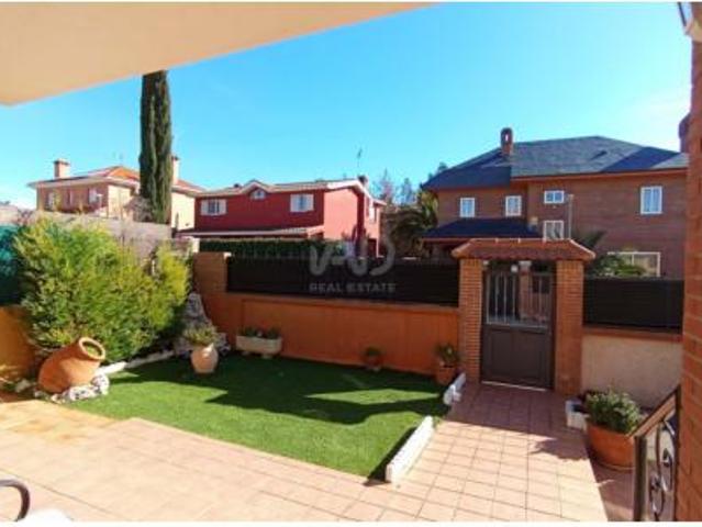 Casa en venta en Meco, Madrid