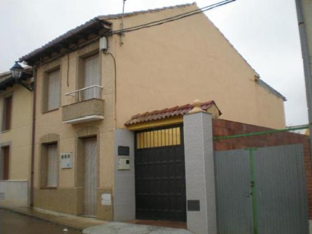 Casa en venta en Melgar De Abajo, Valladolid