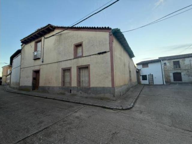 Casa en venta en Meneses De Campos, Castilla y León