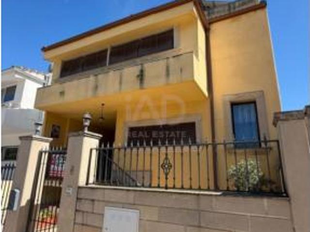 Casa en venta en Mengíbar, Andalucía