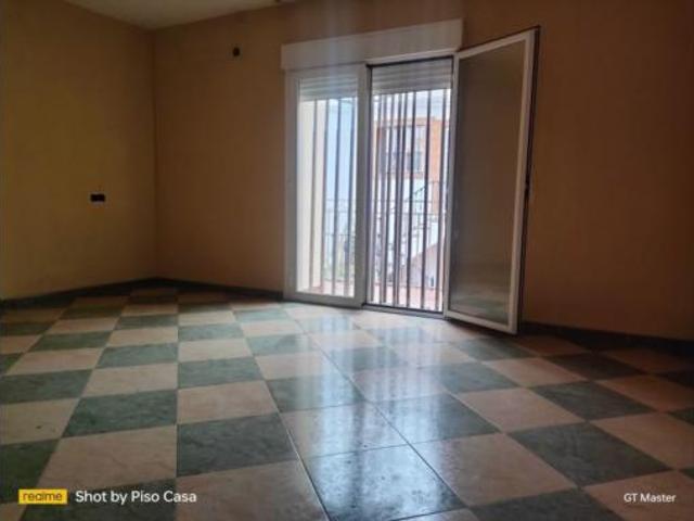 Casa en venta en Mengíbar, Andalucía