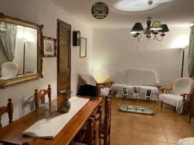 Casa en venta en Mengíbar, Andalucía