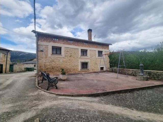 Casa en venta en Merindad De Valdivielso, Castilla y León
