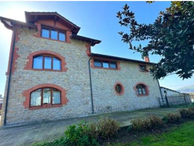 Casa en venta en Cudón, Miengo