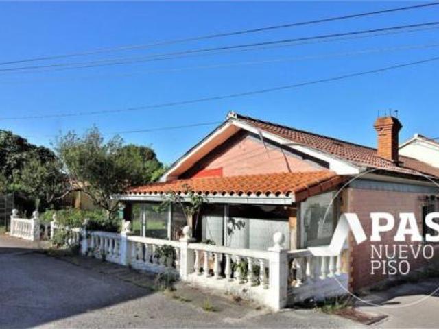 Casa en venta en Cuchía, Miengo