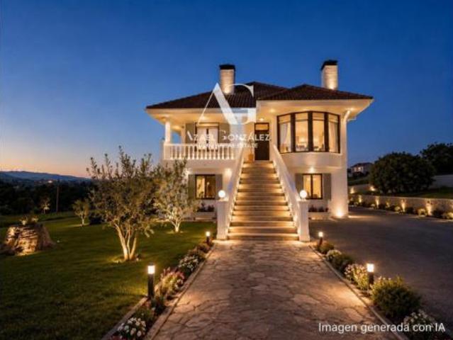 Casa en venta en Cudón, Miengo