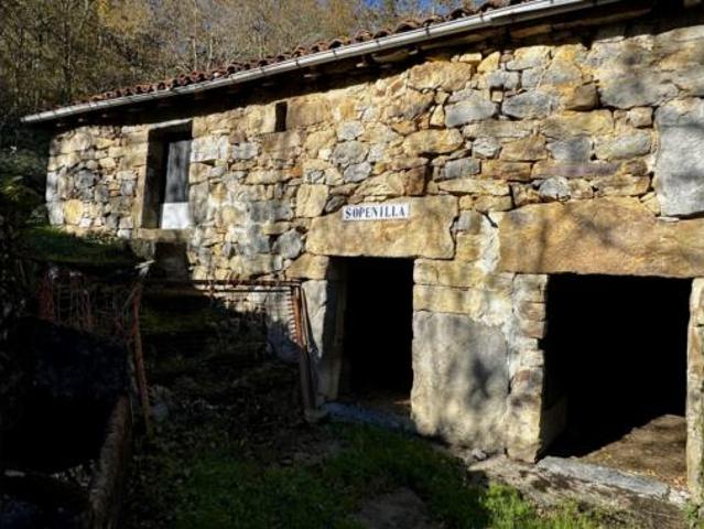 Casa en venta en Miera, Cantabria
