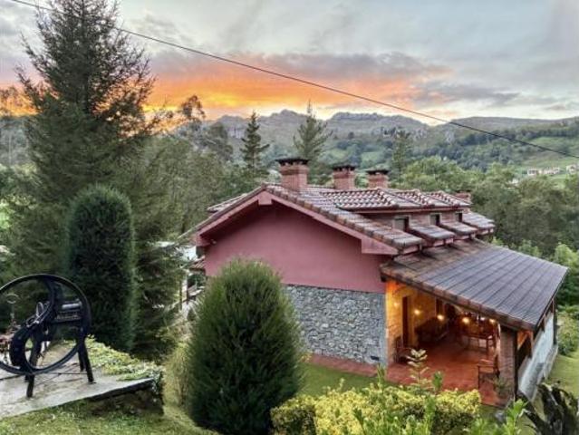 Casa en venta en Miera, Cantabria