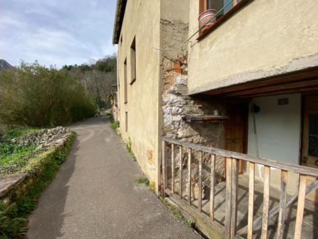 Casa en venta en Mieres, Barrio de Santa Marina