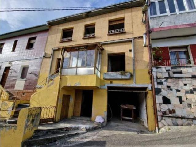 Casa en venta en Mieres