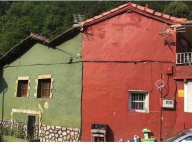 Casa en venta en Mieres, Asturias