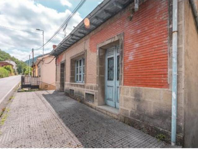 Casa en venta en Mieres, Asturias