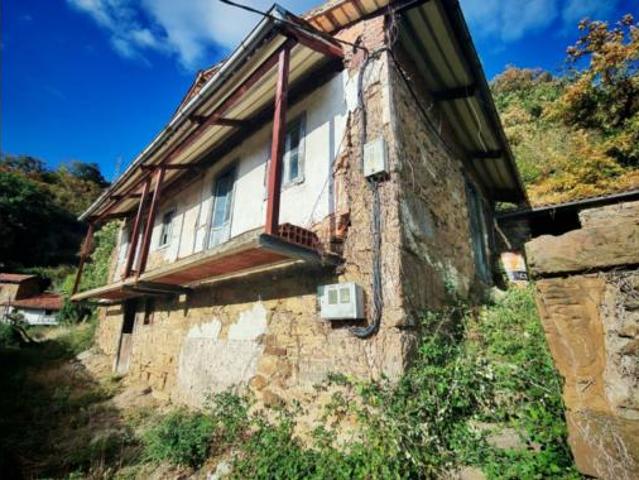 Casa en venta en Mieres, Asturias
