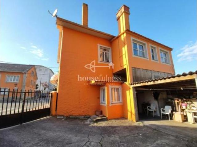 Casa en venta en Moeche, Ferrol