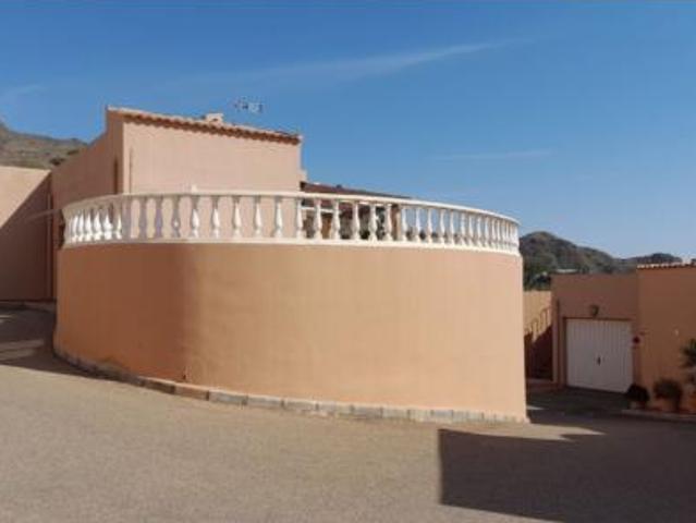 Casa en venta en Ventanicas-El Cantal, Mojácar