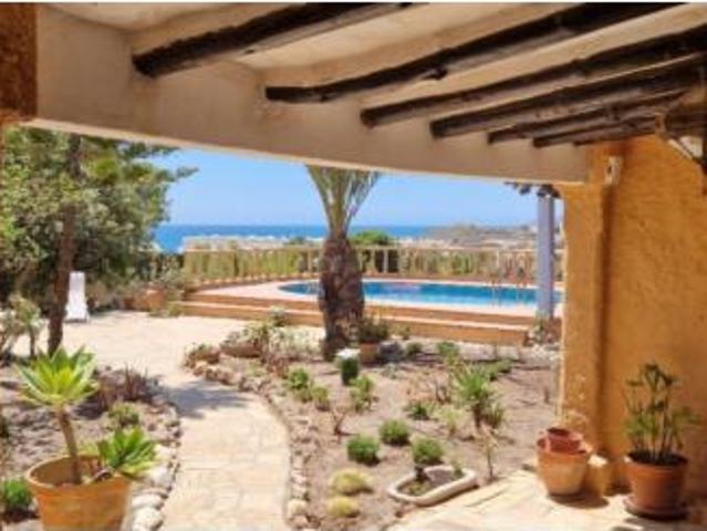 Casa en venta en Ventanicas-El Cantal, Mojácar
