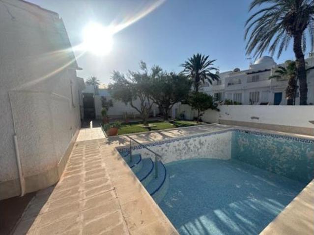 Casa en venta en El Palmeral, Mojácar
