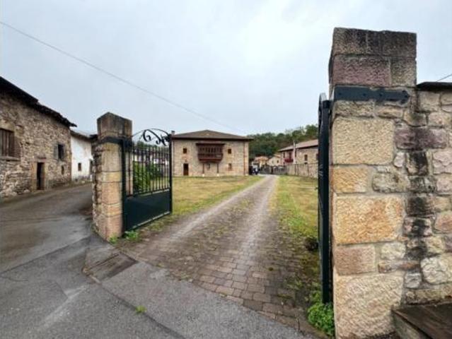 Casa en venta en Molledo, Cantabria