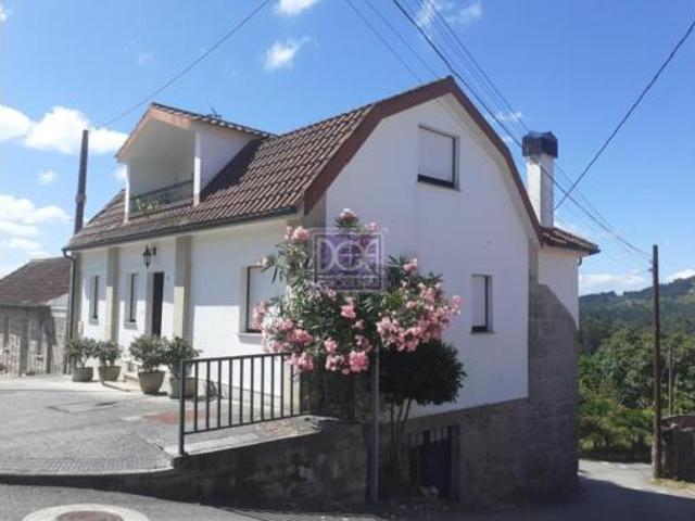Casa en venta en Mondariz, Aqueleido