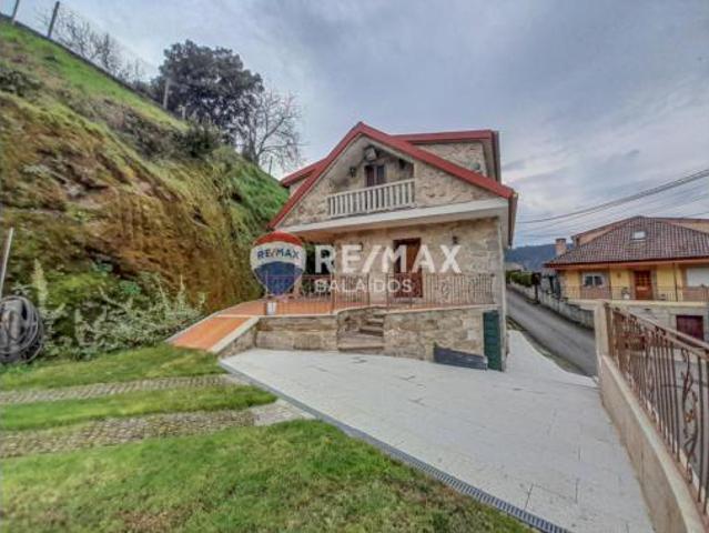Casa en venta en Mondariz, A Chan do Fornos