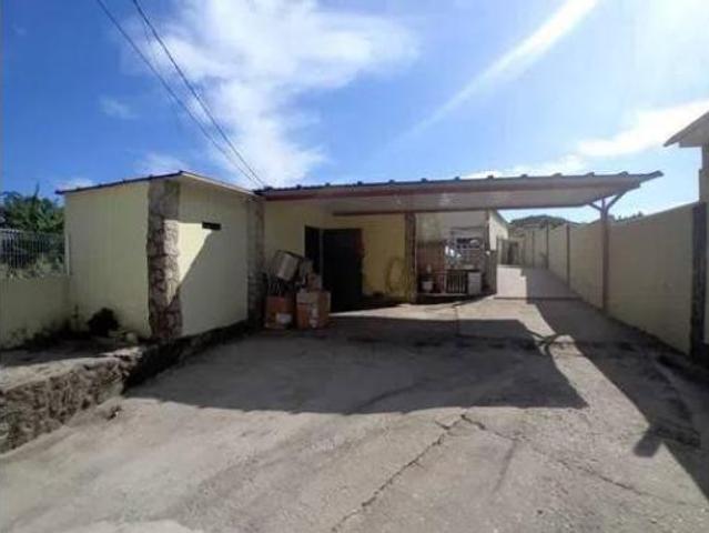 Casa en venta en O Condado, Galicia