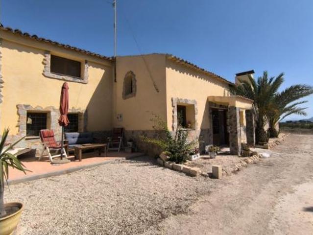 Casa en venta en Chinorlet, el Vinalopó Mitjà / El Vinalopó Medio