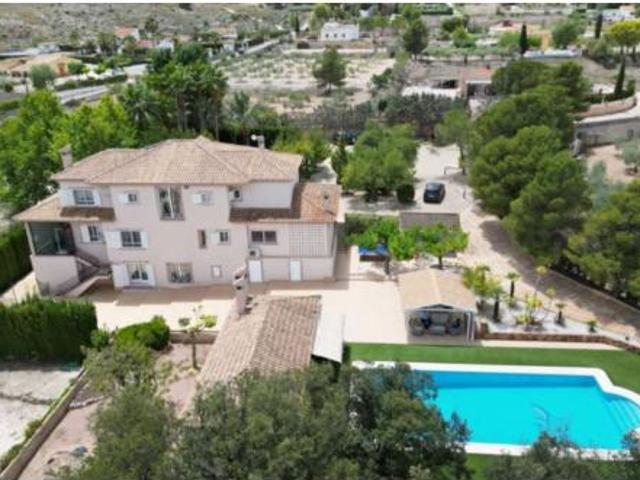 Casa en venta en el Vinalopó Mitjà / El Vinalopó Medio, Valencia