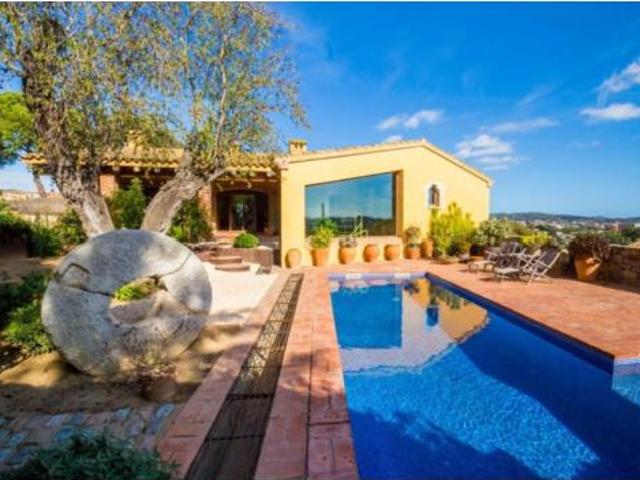 Casa en venta en Mont-ras, Girona